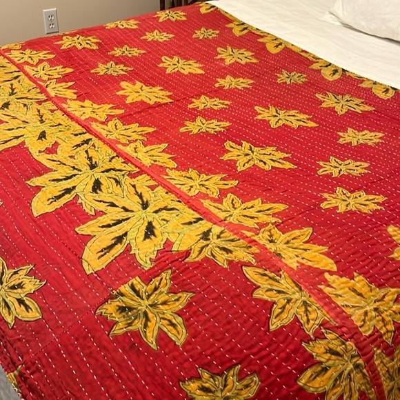 KANTHA QUILT HANDCRAFTED LIGHTWEIGHT REVERSIBLE BLANKET THROW BEDDING FROM INDIA - Picture 3 of 10